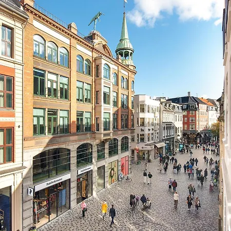 Leaves 1 - Charming Ap For 8 Persons In Apartment