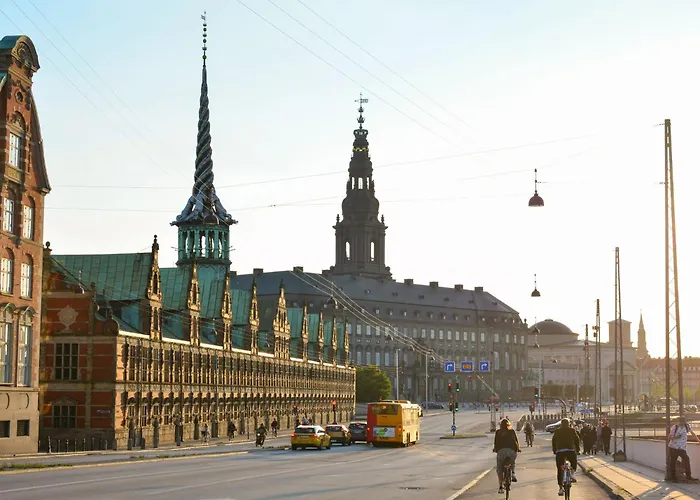 Leaves 1 - Charming Ap For 8 Persons In Apartment