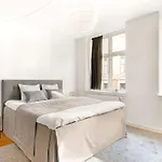 Appartement Leaves 1 - Charming Ap For 8 Persons In